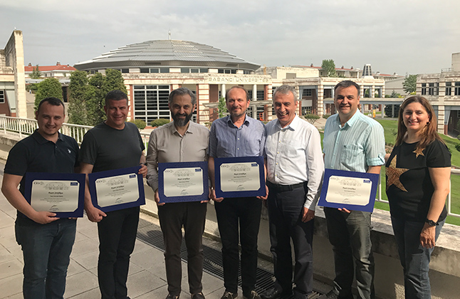 Participants of EDU’s “Business Leadership” Program received their certificates