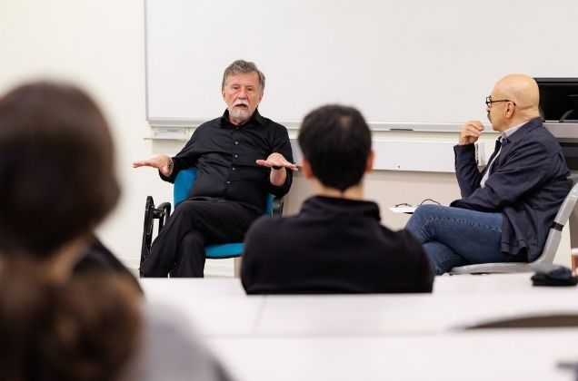 Faruk Eczacıbaşı Meets with Students at Sabancı University: "We Need a New Compass"