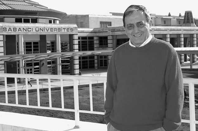 Kurucu Rektörümüz Prof. Dr. Tosun Terzioğlu'nu özlemle anıyoruz...