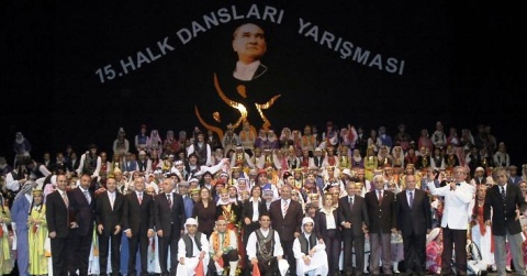 20. yaşı ile Türkiye Halk Dansları Yarışması SGM'de yapıldı