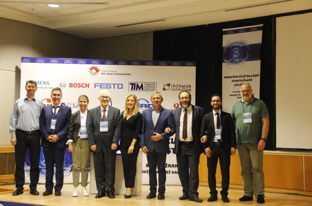 Sanayide Dijitalleşme Stratejileri Çalıştayı Sabancı Üniversitesi ev sahipliğinde gerçekleşti.