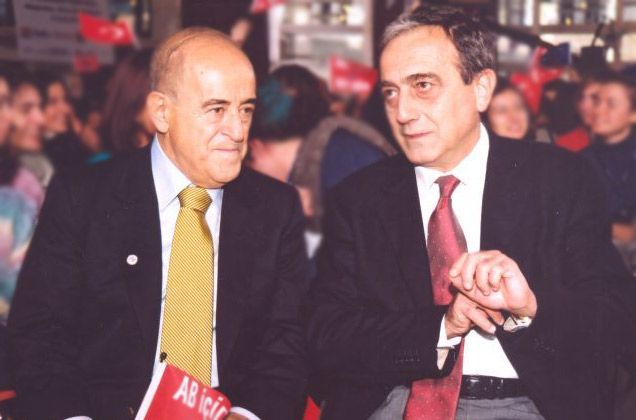 ya, bu gençlerle beraber olmak ne güzel, sen çok şanslısın