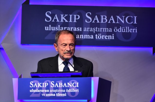 2018 Jüri Özel Ödülü Sahibi Adam Przeworski bugün Sabancı Üniversitesi’nde