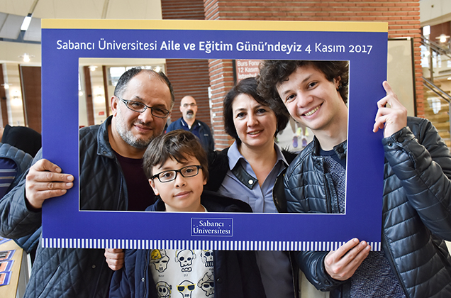 Aileler yeniden öğrenci sıralarında 2017