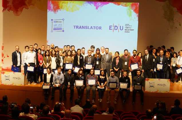 Sabancı Holding İleri Veri Analitiği Programı ilk mezunlarını verdi
