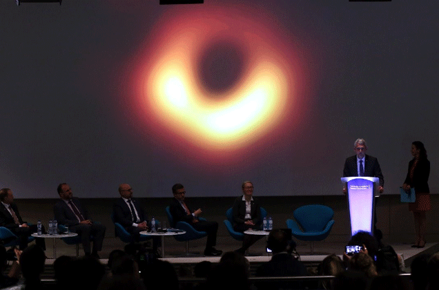 Kara Delikler Gerçekten Karanlık