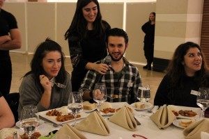 Açlık Şöleni