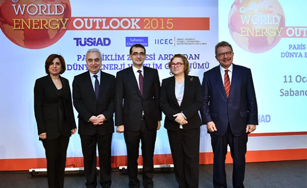 World Energy and Climate Outlook after the Paris Climate Conference