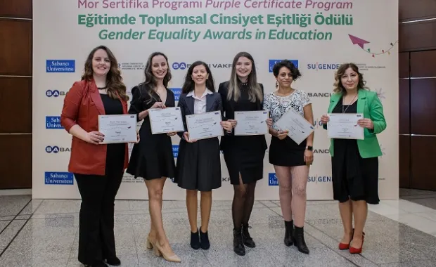 The Purple Certificate Program Rewards Teachers on Gender Equality