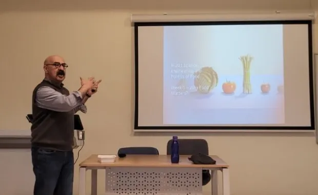 Prof. Dr. Zafer Yenal