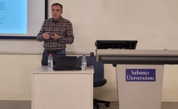 Dr. Reza Ejtehadi
