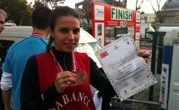 İstanbul Maratonunda SU Burs Fonu yararına koşmak ister misiniz?