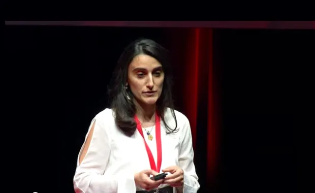Mezunumuz Canan Dağdeviren TEDxReset 2014'te