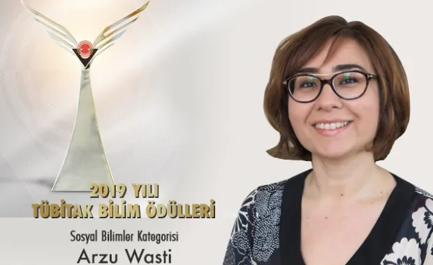 Öğretim Üyemiz S. Arzu Wasti’ye TÜBİTAK Bilim Ödülü