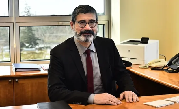 Rektörümüz Yusuf Leblebici’ye İllinois Üniversitesi’nden Ödül