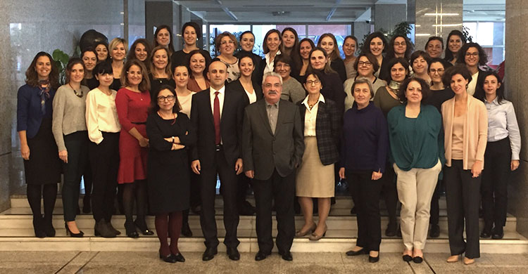 İş Dünyası Aile İçi Şiddete Karşı