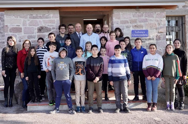 Küçükköy Yaratıcı Teknolojiler Atölyesi sömestr tatilinde öğrencileri ağırladı