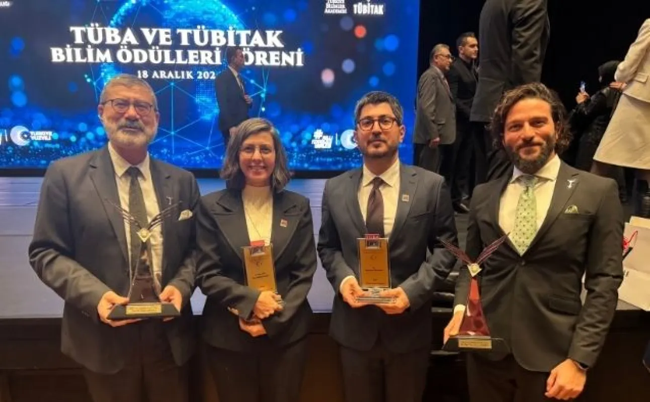 Sabancı Üniversitesi’ne 2 TÜBİTAK Teşvik Ödülü ve 2 TÜBA Üstün Başarılı Genç Bilim İnsanları Ödülü