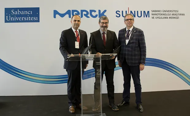 Groundbreaking Collaboration in Biotechnological Product Development