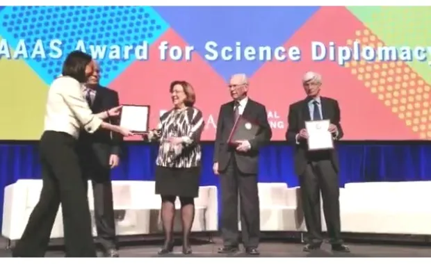 Zehra Sayers receives 2019 AAAS Award for Science Diplomacy