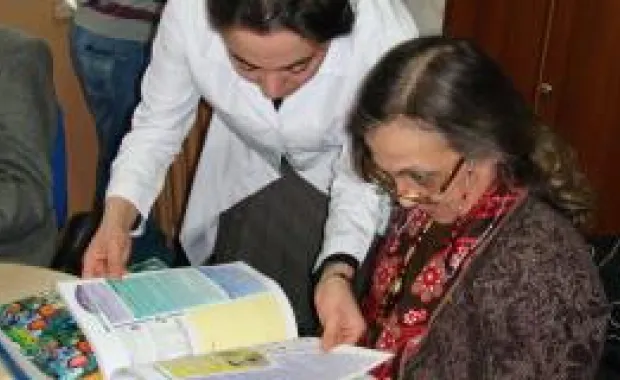 Emekli öğretmenler 20 yıl sonra yeniden kara tahtada ders anlattı