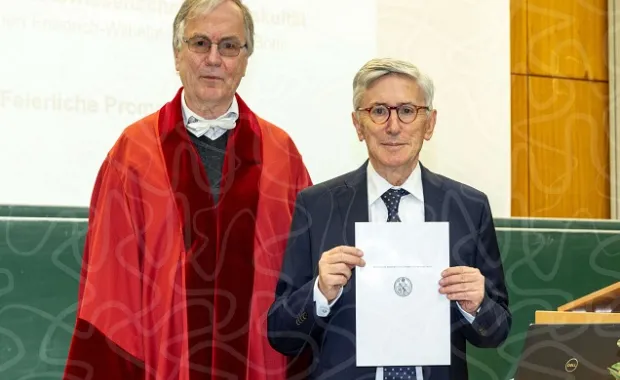 Emeritus Öğretim Üyemiz Prof. Bahri Yılmaz'a Doktora Ödülü