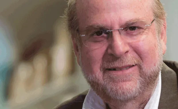 Prof. Dr. Sadık Esener ile “Nano Ölçekte Yenilik: Fırsatlar ve Engeller”