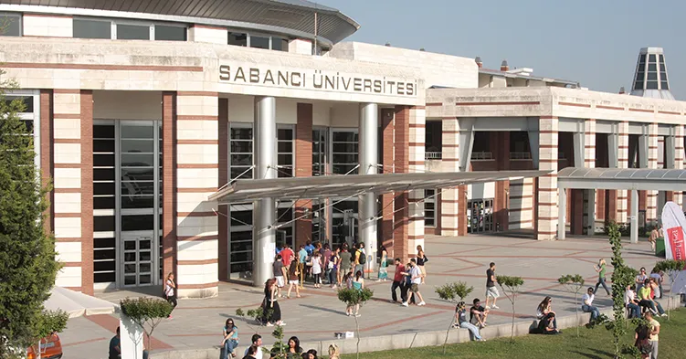 Birinci Sınıf Üniversite Derslerinden Muafiyet