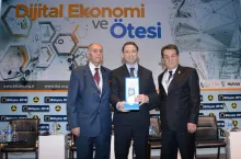 Albert Levi receives &quot;Computer Engineering Science Award&quot;