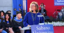 Güler Sabancı&#039;s 2015 Commencement Speech