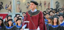 Sabancı Üniversitesi 2010 – 2011 mezunlarını veriyor