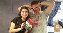 Kaçıranlar için Maskeli Kedi'nin Geveze sohbeti