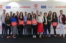 “Akbank Aile Şirketleri Akademisi”nde bahar dönemi mezuniyeti