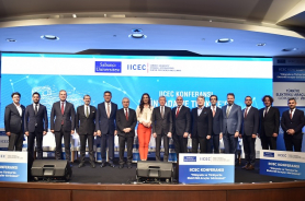 IICEC'ten “Dünyada ve Türkiye'de Elektrikli Araçlar Görünümü" Konferansı Resmi