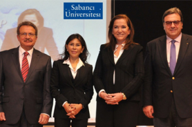 Dora Bakoyannis spoke at Sabancı University Resmi