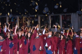 Mesajlarınızla 2012 mezunlarının heyecanını paylaşın! - Mezuniyete 1 gün kaldı! Resmi