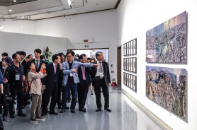 Murat Germen 2016 Daegu Fotoğraf Bienali’nde  Resmi