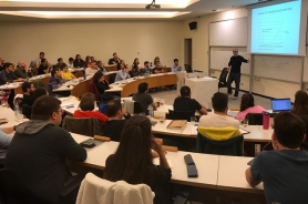 Leaders of The Business World Meet with Students at Sabancı University Resmi
