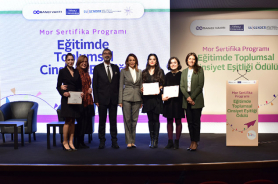 Mor Sertifika Programı Toplumsal Cinsiyet Eşitliği Ödülleri Verildi Resmi