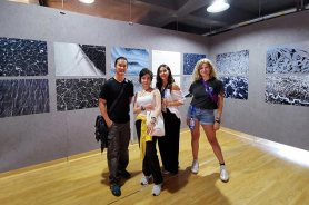 Alex Wong ve öğrencileri Çin’de Dali Sergisi'ne katıldı Resmi